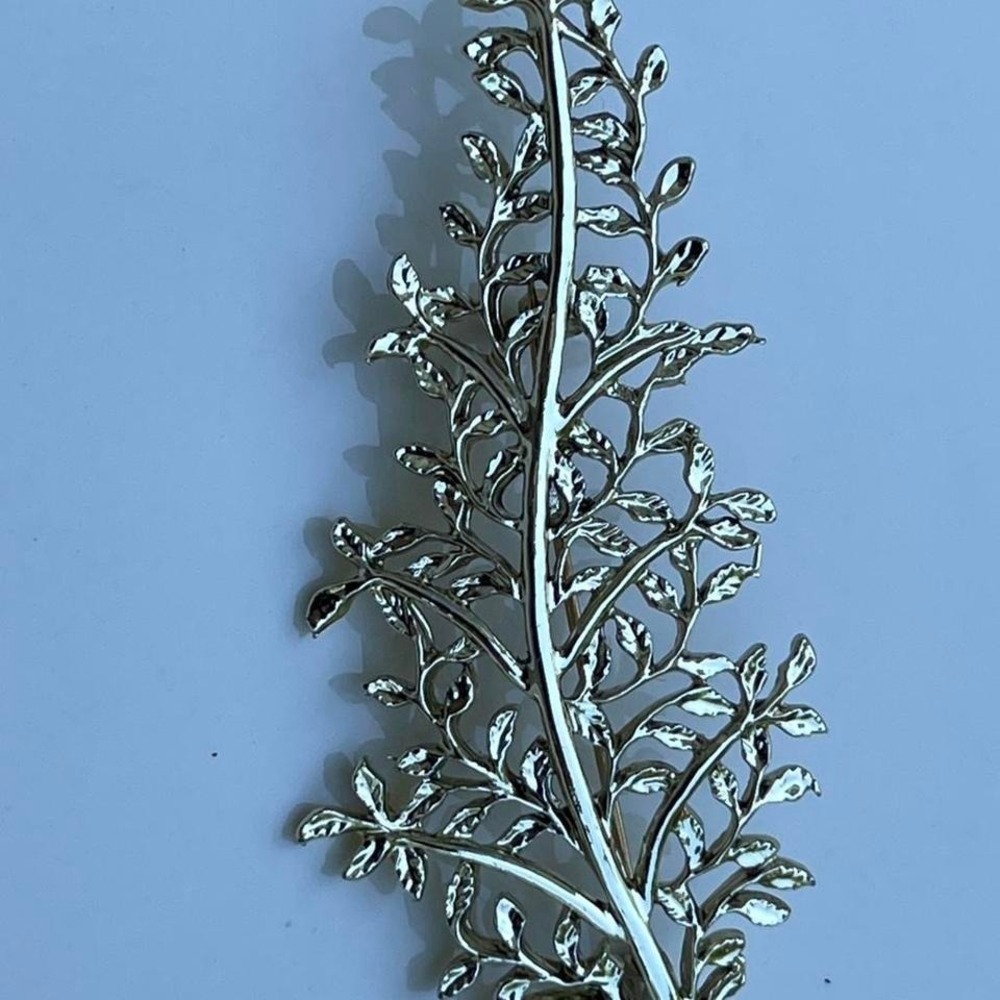 Brooch